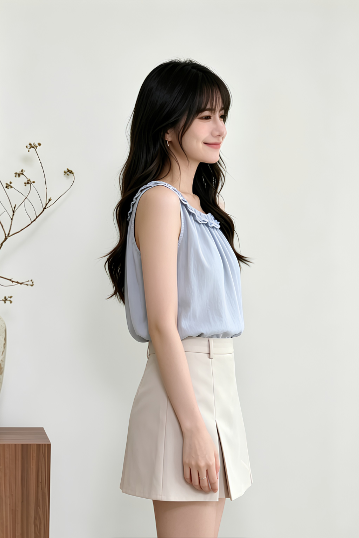 Giselle Bubble Top Sky