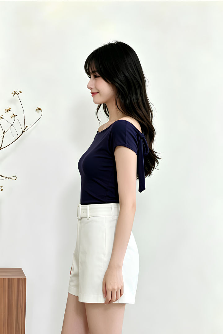 Della Front Pockets Shorts Ivory