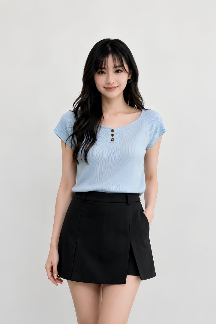 Nina Knit Top Sky