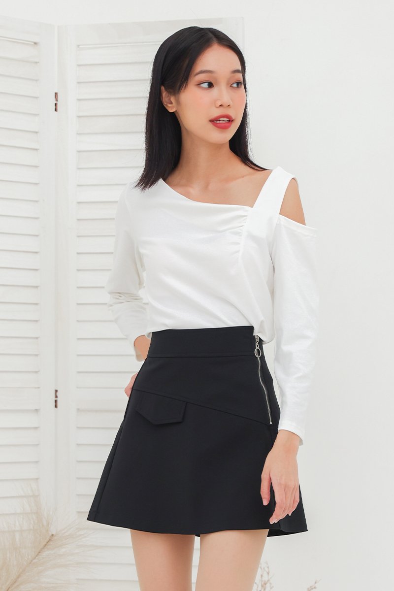 [RESTOCK]  Roxy Sleek Asymmetrical A Line Skirt Black